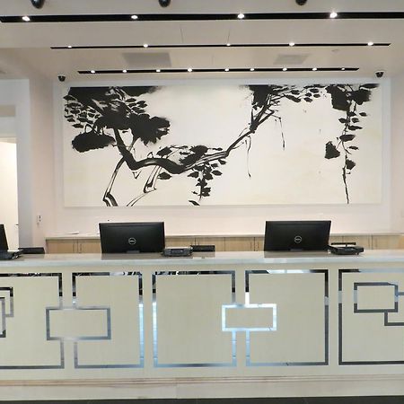 Lucky Dragon Hotel Las Vegas Bagian luar foto